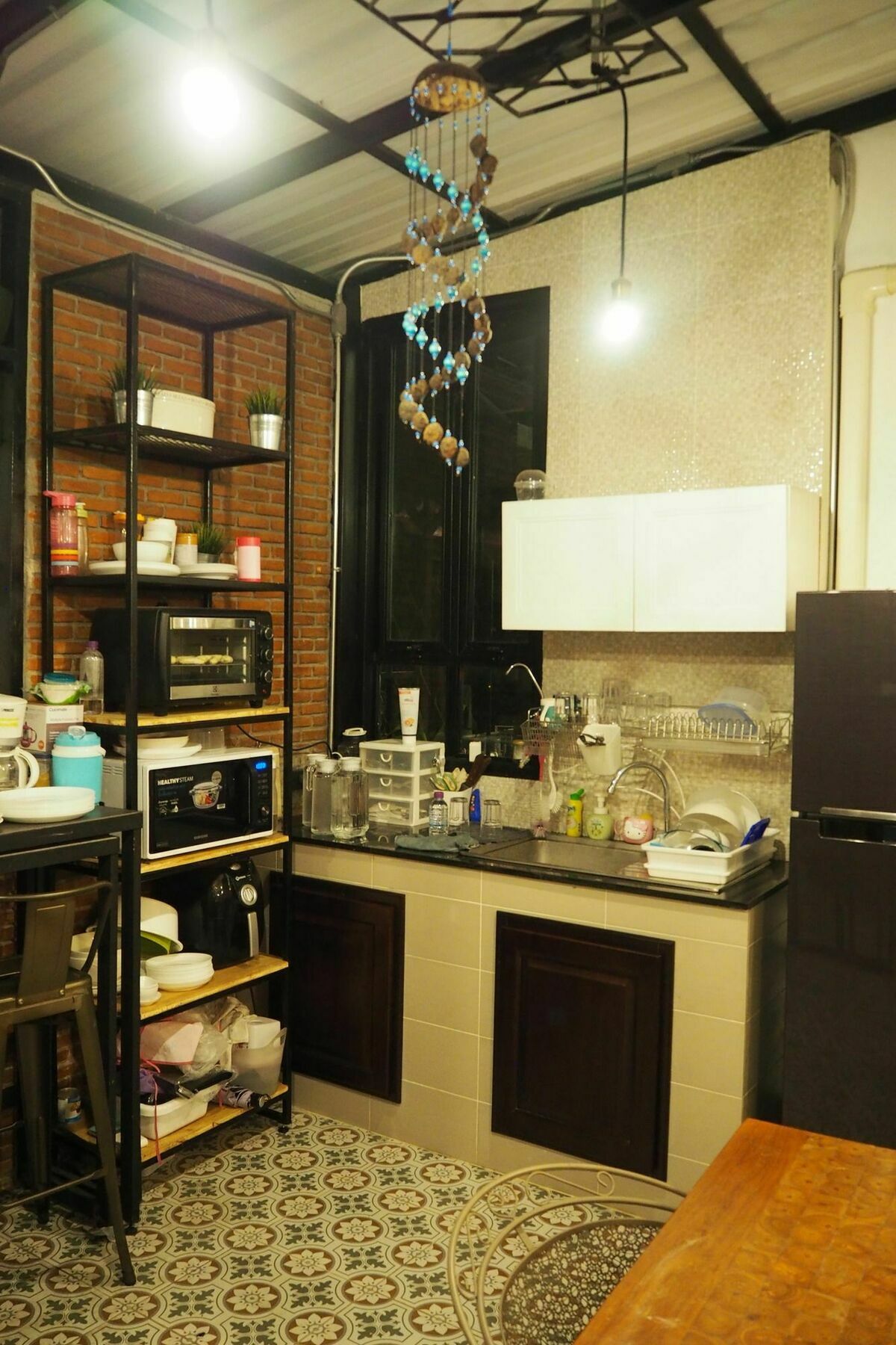 Sherloft Home & Hostel Чиангмай Екстериор снимка